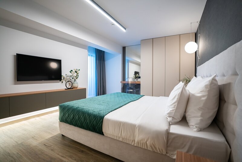 Unirii, Imobil 2023, 2 camere+ terasa, Complet Mobilat si Utilat